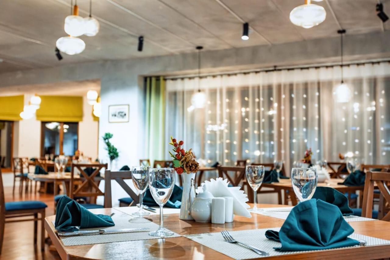 Shchūchīnsk Park Hotel Kokshetau מראה חיצוני תמונה